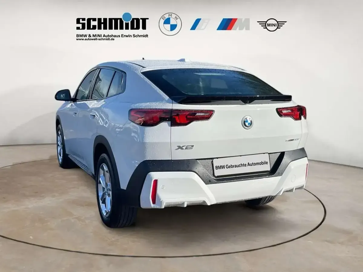 Gebraucht BMW X2 163 PS (119 kW) 2025 Alpinweiß SUV