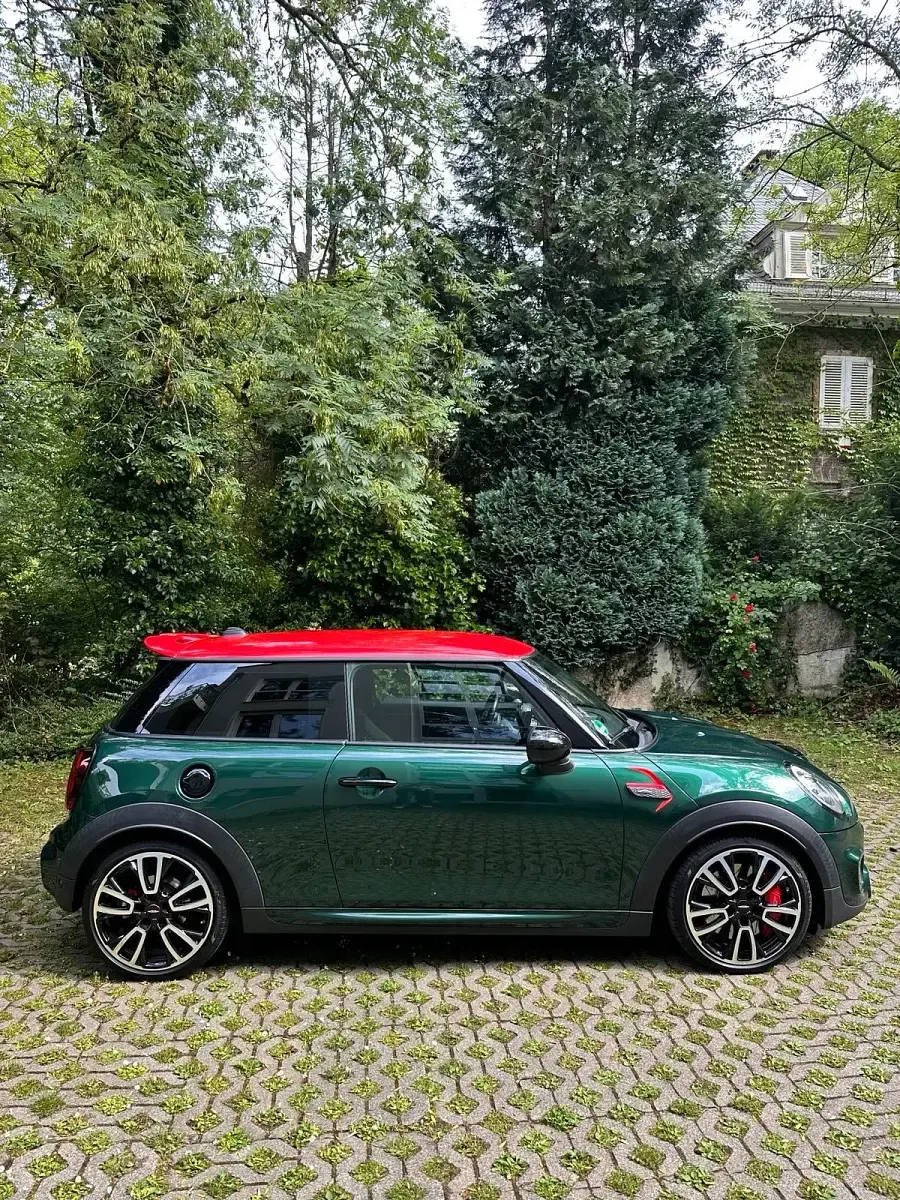 Gebraucht Mini John Cooper Works 231 PS (169 kW) 2017 Grün Kleinwagen