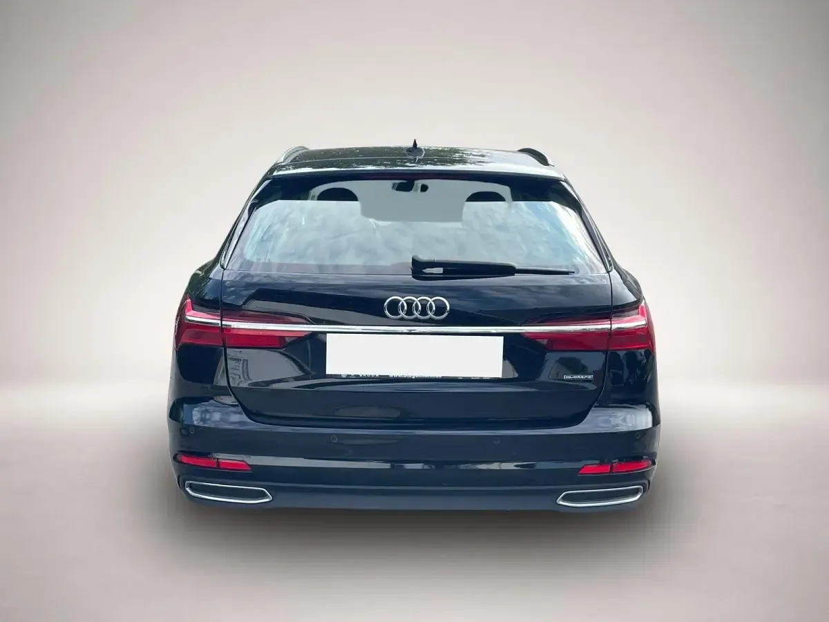 Gebraucht Audi A6 Business 204 PS (150 kW) 2022 Manufacturer Kombi