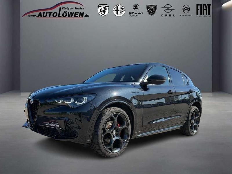 Schwarz Gebraucht 2023 Alfa Romeo Stelvio Competizione SUV | 39.480 € (Fairer Preis) - Bild 1/4