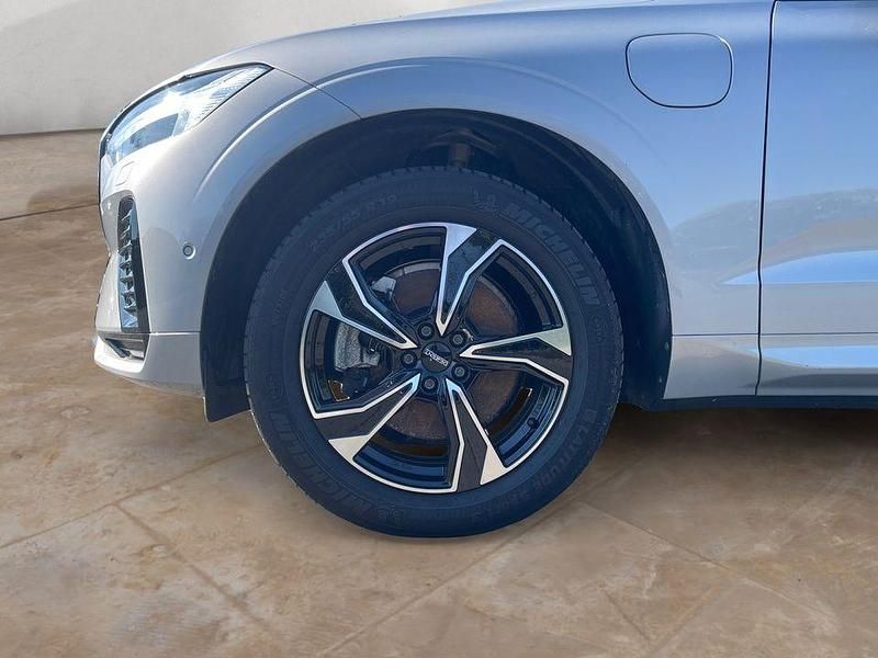 Gebraucht Volvo XC60 Plus 349 PS (256 kW) 2024 Silber SUV