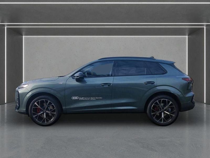 Gebraucht Audi Q3 Ambiente 265 PS (194 kW) 2025 Salbeigrün metallic SUV