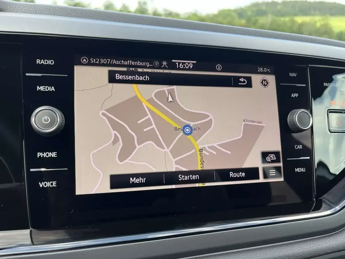 Gebraucht VW Taigo Style 150 PS (110 kW) 2022 Weiß SUV