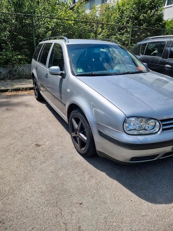 Silber Gebraucht 2004 VW Golf IV Kombi | 2.400 € (Fairer Preis) - Bild 1/4