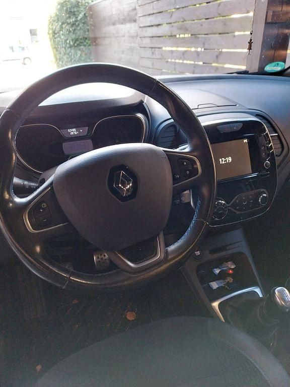 Gebraucht Renault Captur Version S 150 PS (110 kW) 2018 Blau SUV