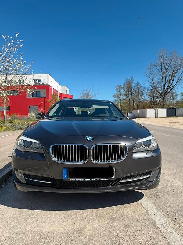 Second-hand BMW 528 258 CP (189 kW) 2011 Gri Berlinǎ