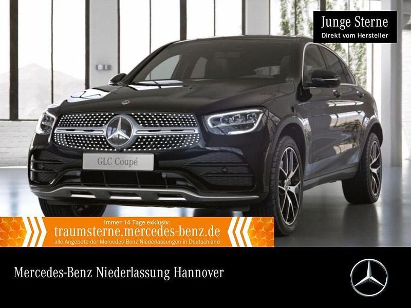 Schwarz Gebraucht 2022 Mercedes GLC300e AMG Limousine | 47.890 € (Fairer Preis) - Bild 1/3