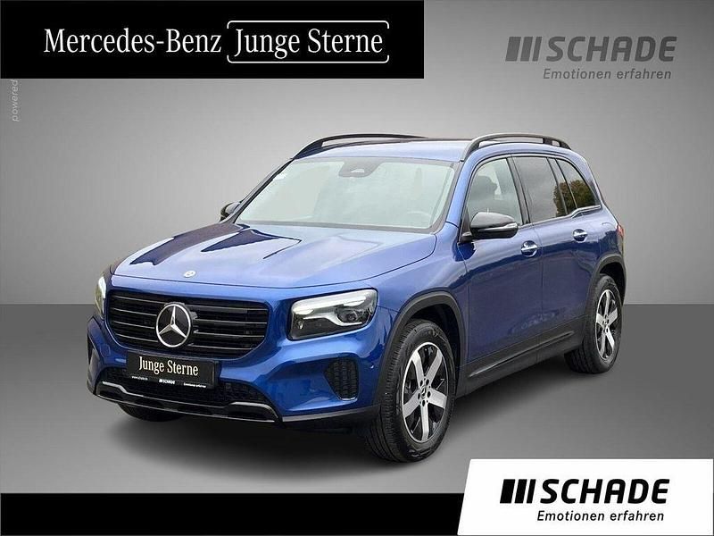 Blau Gebraucht 2024 Mercedes GLB180 Advanced SUV | 39.550 € (Teuer) - Bild 1/4