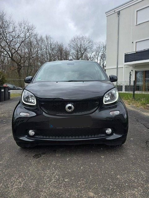 Gebraucht Smart ForTwo Cabrio Prime 71 PS (52 kW) 2018 Schwarz Cabrio