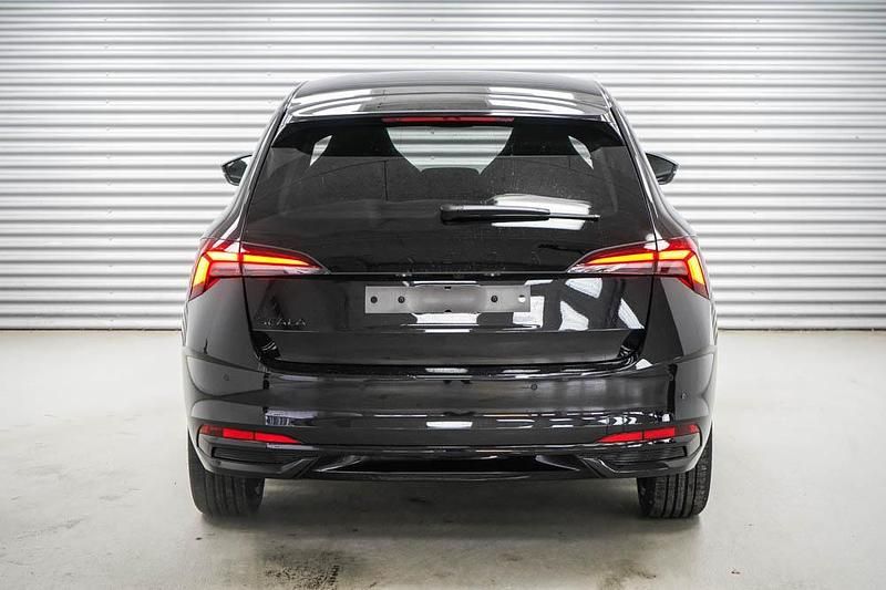 Neu Skoda Scala Monte Carlo 116 PS (85 kW) 2025 Black magic metallic (1z) Kleinwagen