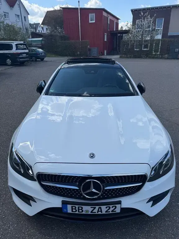 Second-hand Mercedes E350 299 CP (219 kW) 2019 Alb Coupe