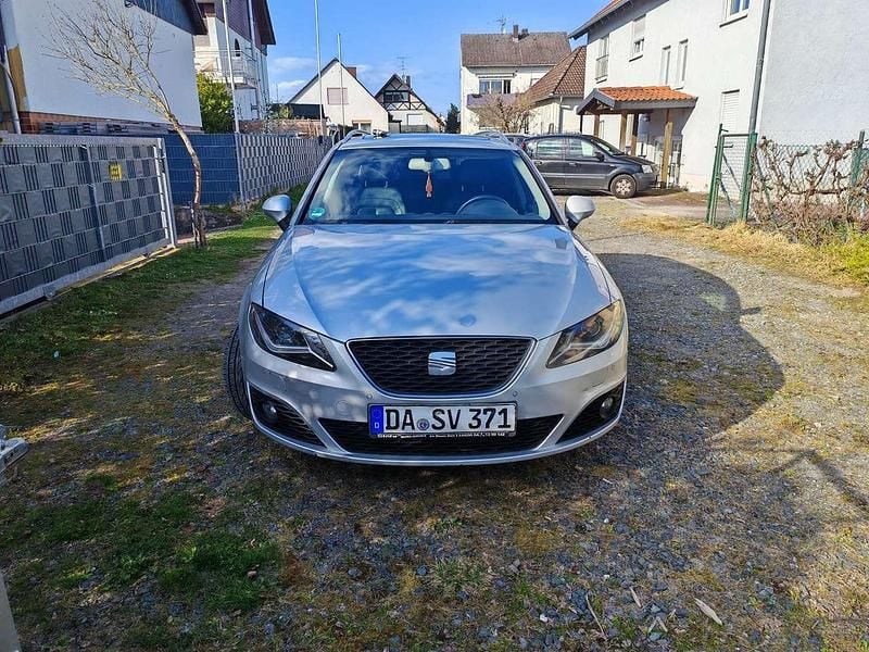 Silber Gebraucht 2011 Seat Exeo Sport Kombi | 2.950 € (Guter Preis) - Bild 1/4