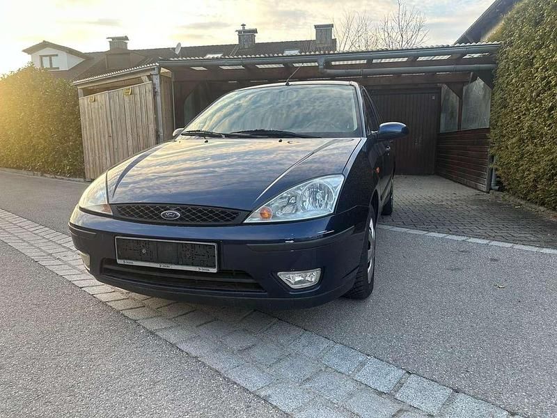 Gebraucht Ford Focus 101 PS (74 kW) 2004 Blau Limousine