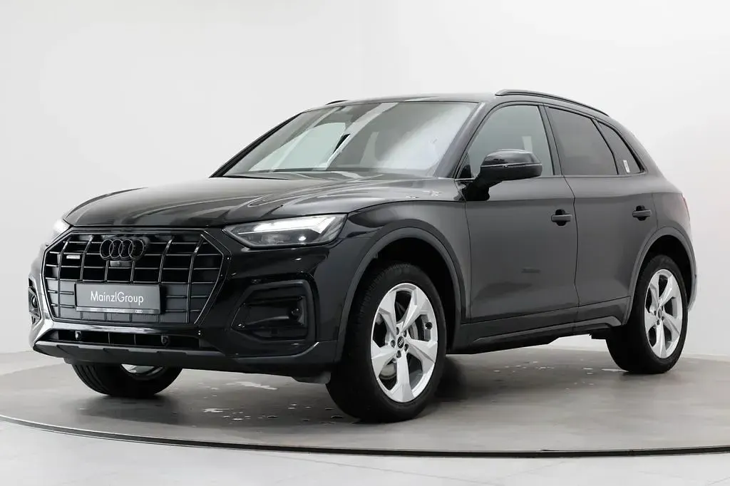 Gebraucht Audi Q5 Advanced 286 PS (210 kW) 2022 Mythosschwarz metallic (metallic) SUV