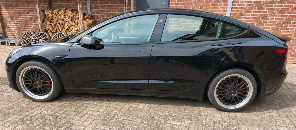 Gebraucht Tesla Model 3 377 kW (513 PS) 2021 Schwarz Limousine