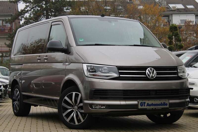Mojave beige Gebraucht 2017 VW Multivan Edition Van / Kleinbus | 31.999 € (Fairer Preis) - Bild 1/4