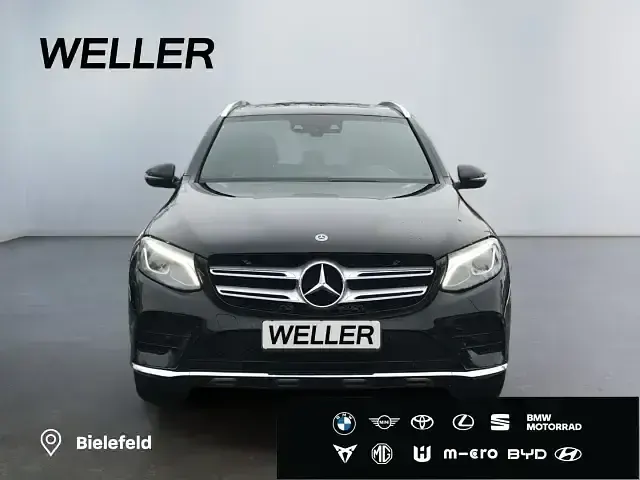 Gebraucht Mercedes GLC220 AMG line 194 PS (142 kW) 2019 Obsidianschwarz SUV