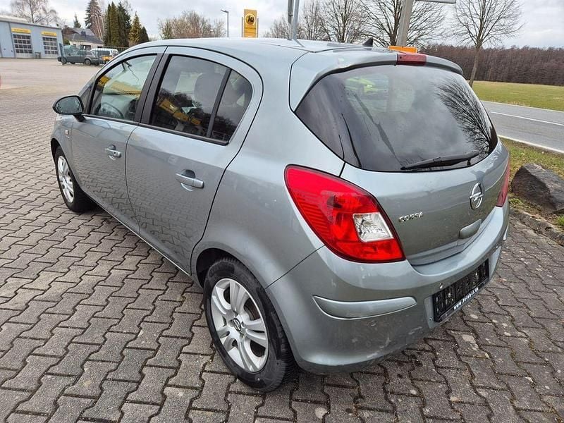 Gebraucht Opel Corsa Active 101 PS (74 kW) 2013 Grau Kleinwagen
