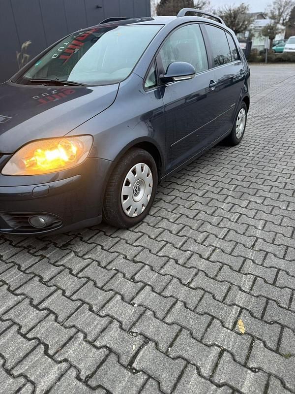 Gebraucht VW Golf V Edition 105 PS (77 kW) 2008 Blau Kombi