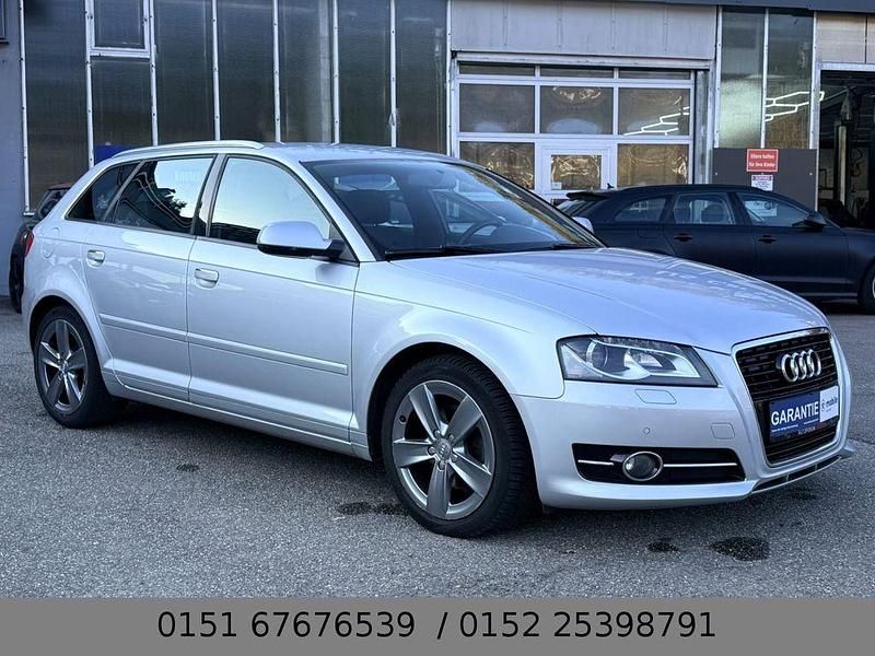 Gebraucht Audi A3 Ambition 125 PS (91 kW) 2011 Silber Kleinwagen