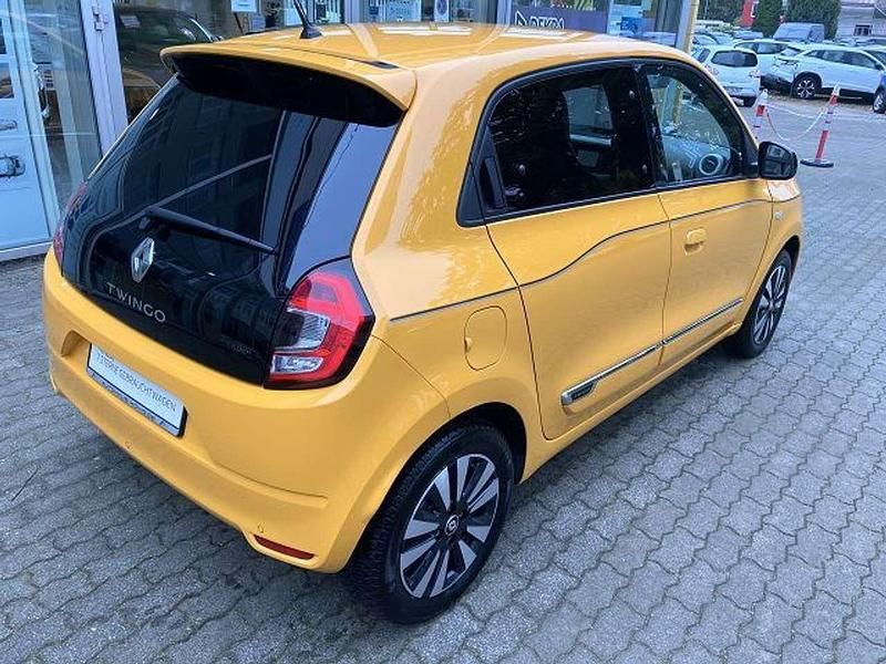 Gebraucht Renault Twingo 60 kW (82 PS) 2023 Gelb Kleinwagen