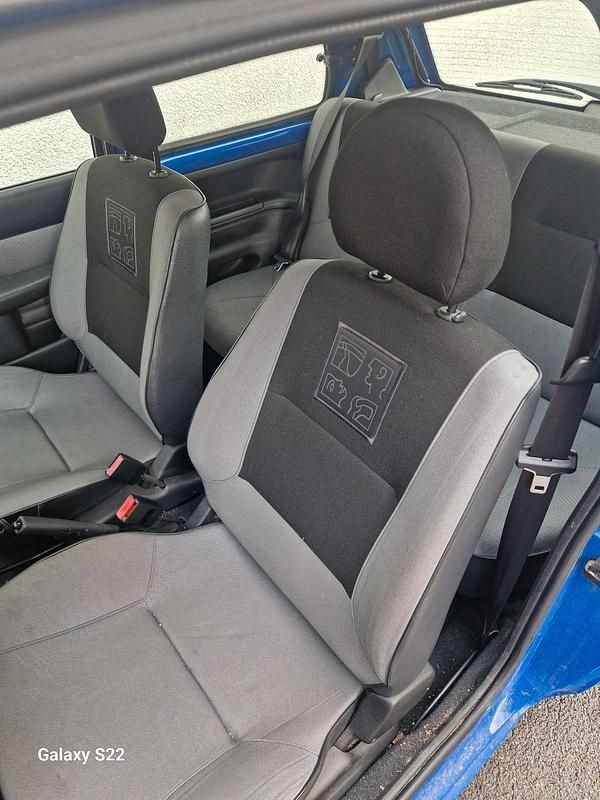 Gebraucht Peugeot 106 2003 Blau Kleinwagen