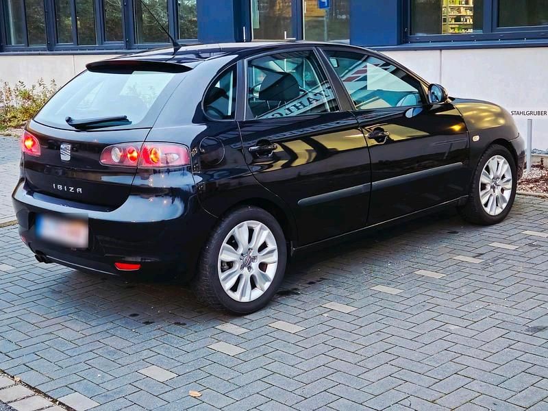 Schwarz Gebraucht 2007 Seat Ibiza Kleinwagen | 2.000 € - Bild 1/4