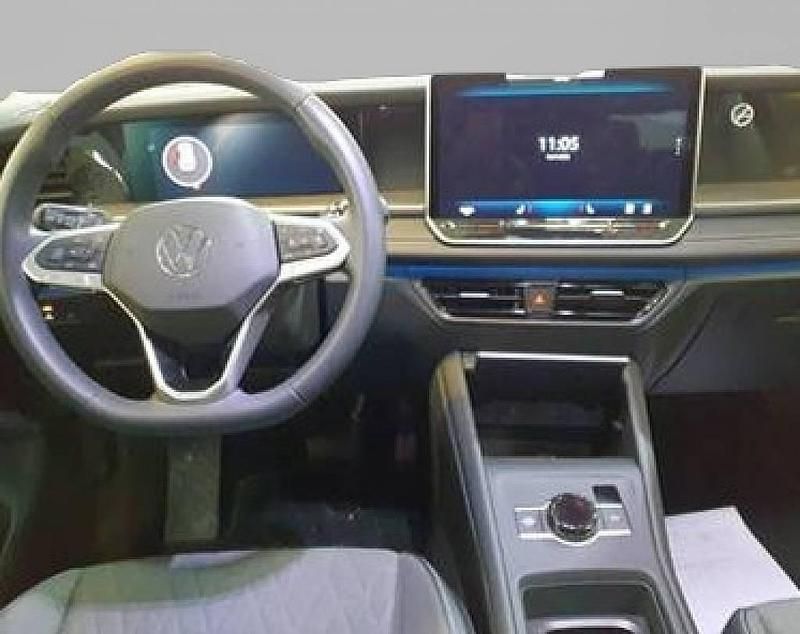 Gebraucht VW Tayron Life 193 PS (141 kW) 2025 Lila SUV