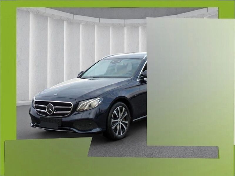 Gebraucht Mercedes E300 305 PS (224 kW) 2020 Blau