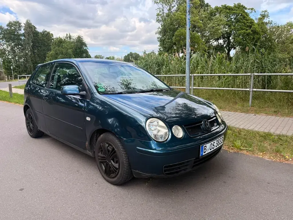 Gebraucht VW Polo Basis 64 PS (47 kW) 2002 Limousine