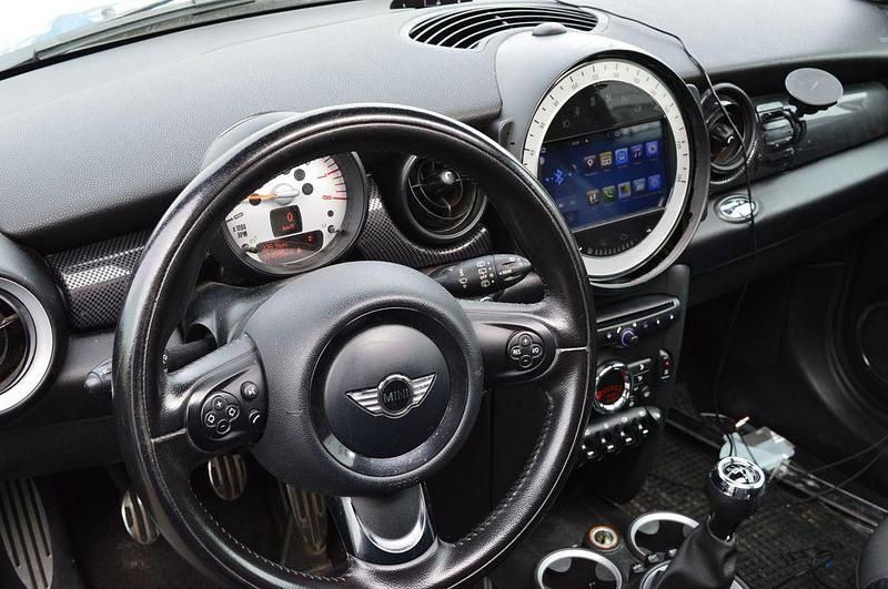 Gebraucht Mini Cooper S Clubman 184 PS (135 kW) 2011 Laser blue metallic Kombi