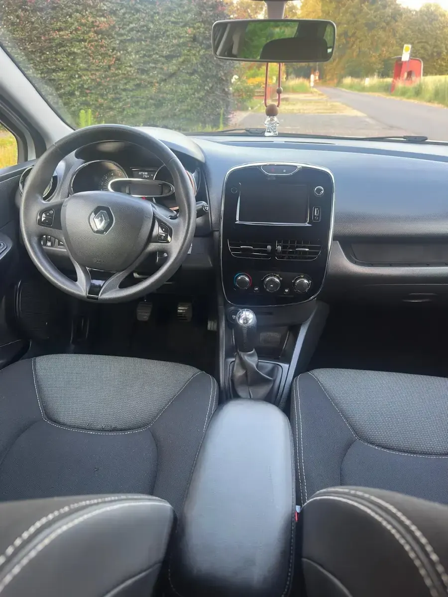 Gebraucht Renault Clio 90 PS (66 kW) 2014 Weiß Kombi