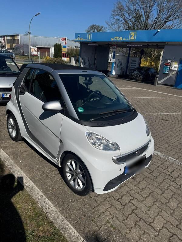 Weiß Gebraucht 2013 Smart ForTwo Cabrio Cabrio | 5.500 € (Fairer Preis) - Bild 1/4