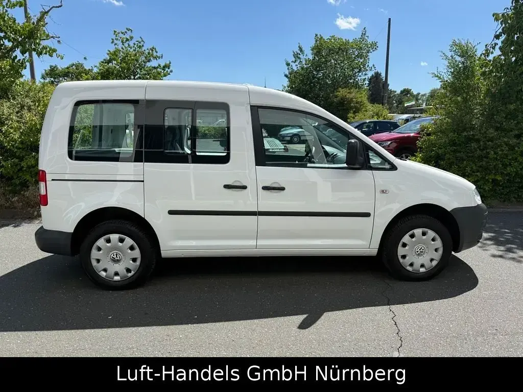 Gebraucht VW Caddy Team 80 PS (58 kW) 2010 Weiß Van / Kleinbus