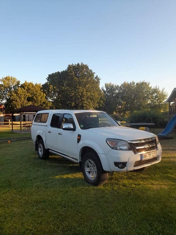 Weiß Gebraucht 2011 Ford Ranger Limited Abholung | 9.300 € (Etwas zu teuer) - Bild 1/4