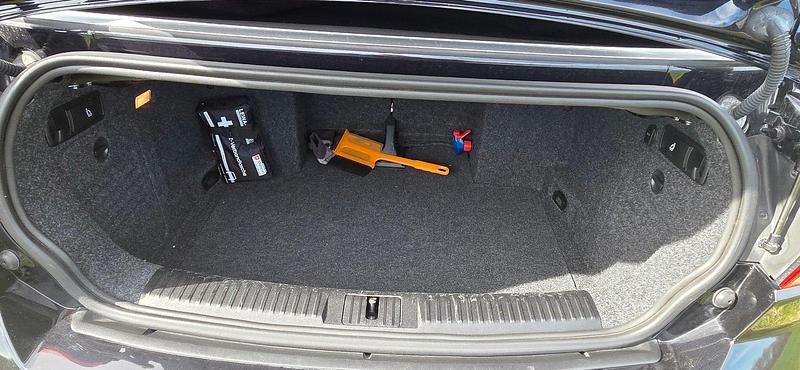 Gebraucht VW Golf 105 PS (77 kW) 2011 Schwarz Cabrio