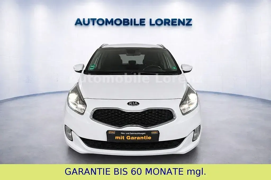 Gebraucht Kia Carens Vision 136 PS (100 kW) 2014 Weiß Van / Kleinbus