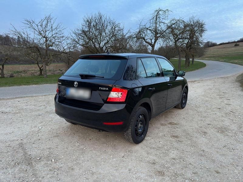 Gebraucht Skoda Fabia Ambition 75 PS (55 kW) 2019 Schwarz Kleinwagen