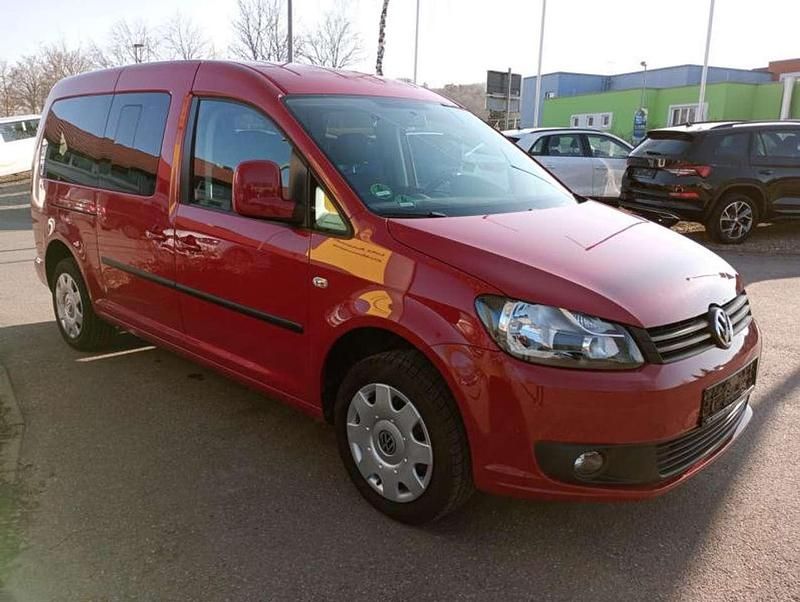 Gebraucht VW Caddy Maxi 105 PS (77 kW) 2010 Salsa red Van / Kleinbus