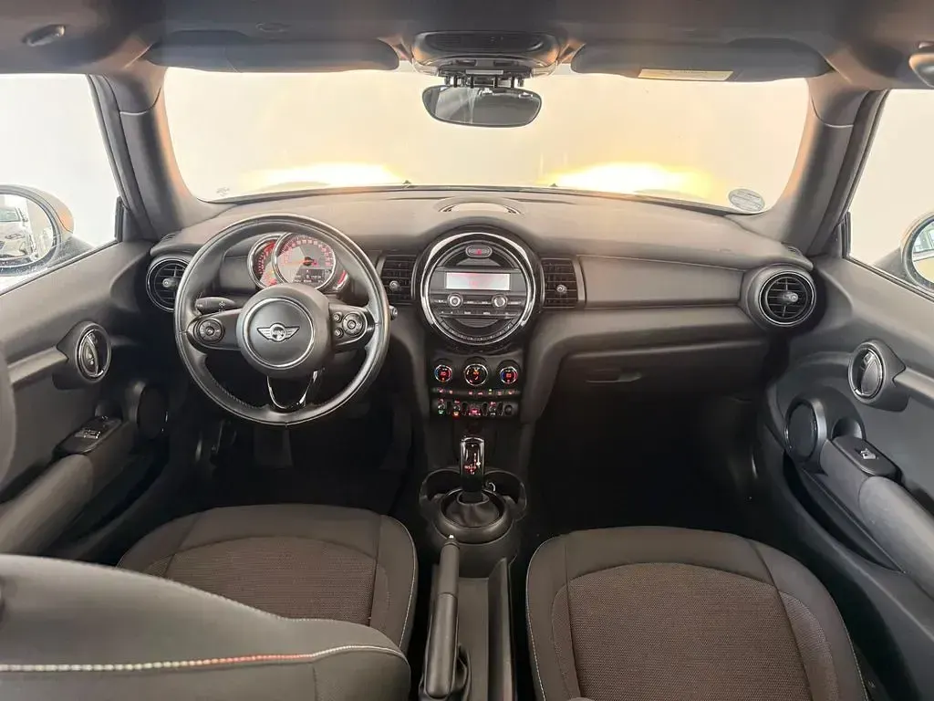 Gebraucht Mini ONE 102 PS (75 kW) 2018 Weiß Kleinwagen