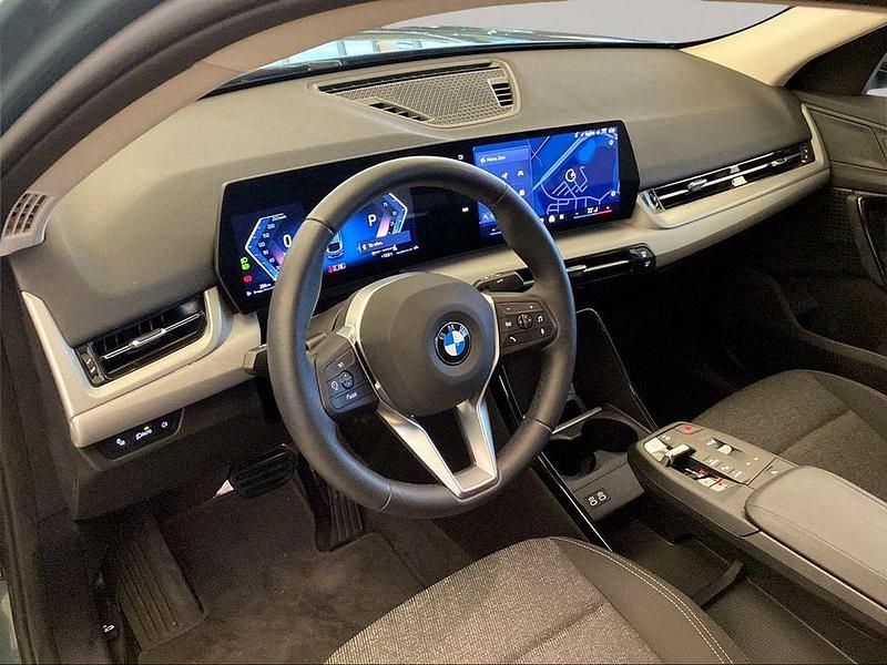 Gebraucht BMW X2 Efficient Dynamics 156 PS (114 kW) 2025 Grün SUV