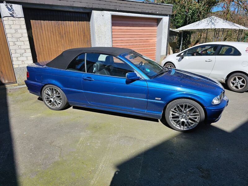 Blau Gebraucht 2000 BMW 323 Cabriolet Cabrio | 14.999 € (Teuer) - Bild 1/4
