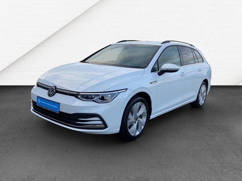 Gebraucht VW Golf VIII Style 190 PS (139 kW) 2023 Weiß Kombi