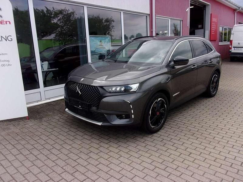 Gris platinium Gebraucht 2022 DS Automobiles DS7 Crossback Performance Line Plus SUV | 26.490 € (Fairer Preis) - Bild 1/4