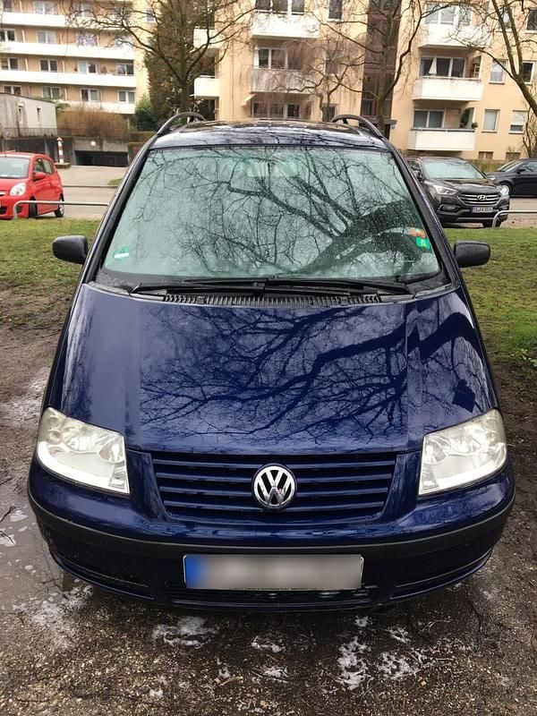 Gebraucht VW Sharan 131 PS (96 kW) 2003 Blau Van / Kleinbus