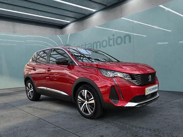 Rot Gebraucht 2022 Peugeot 3008 Allure SUV | 25.390 € (Etwas zu teuer) - Bild 1/2