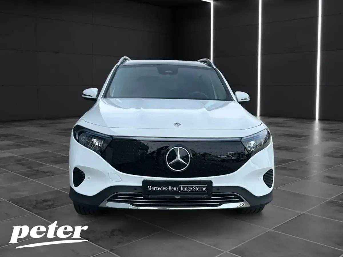 Gebraucht Mercedes EQB300 Progressive 167 kW (228 PS) 2025 Unilack polarweiß SUV