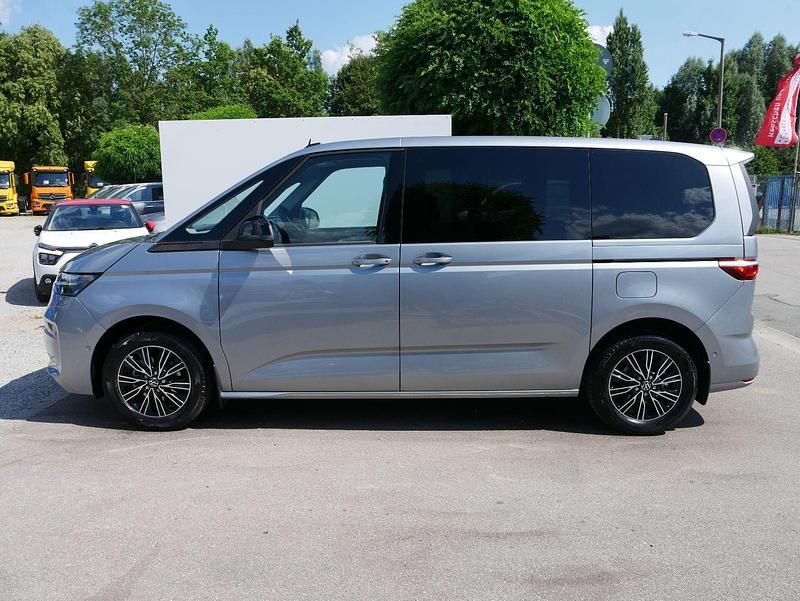 Neu VW Multivan Life 150 PS (110 kW) 2025 Monosilber metallic Van