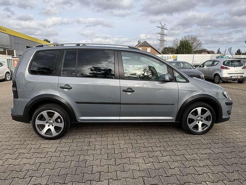 Gebraucht VW Touran Cross 140 PS (102 kW) 2009 Mountain grey metallic Van / Kleinbus