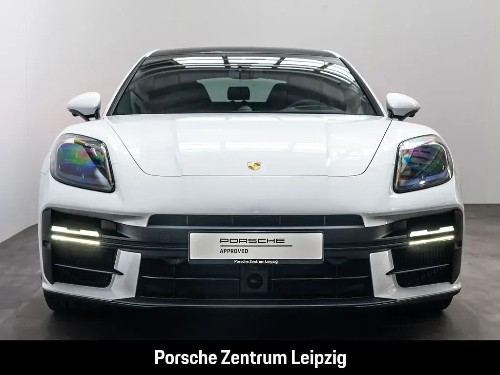 Gebraucht Porsche Panamera 4S E-Hybrid 544 PS (400 kW) 2024 Carraraweißmetallic Kleinwagen
